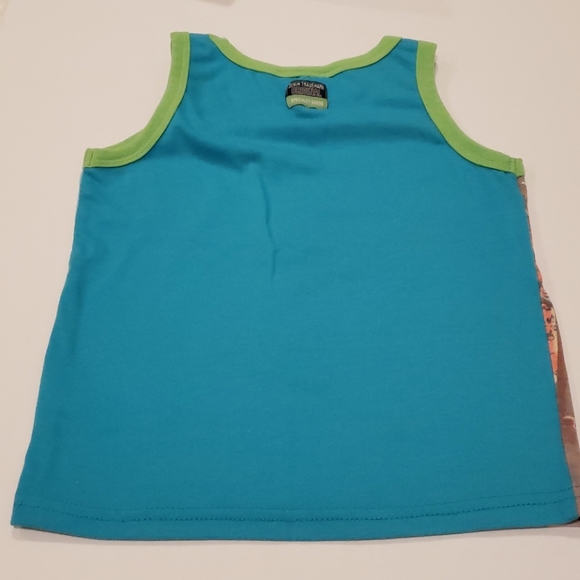 🍒3/$15🍒 PREVIEW TANK - Picture 2 of 3